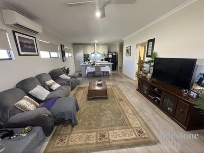 3 / 2 Wilgerup Place, Tom Price