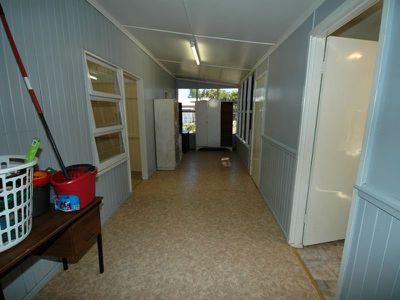 8 Wompoo road, Longreach