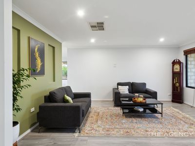 4 Lodi Place, Caversham