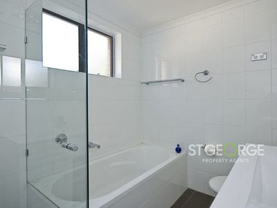 2 / 27 Apsley Street , Penshurst