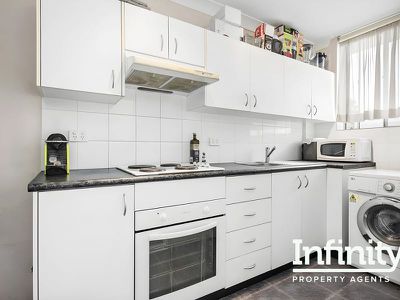 12 / 19 Meadow Crescent, Meadowbank