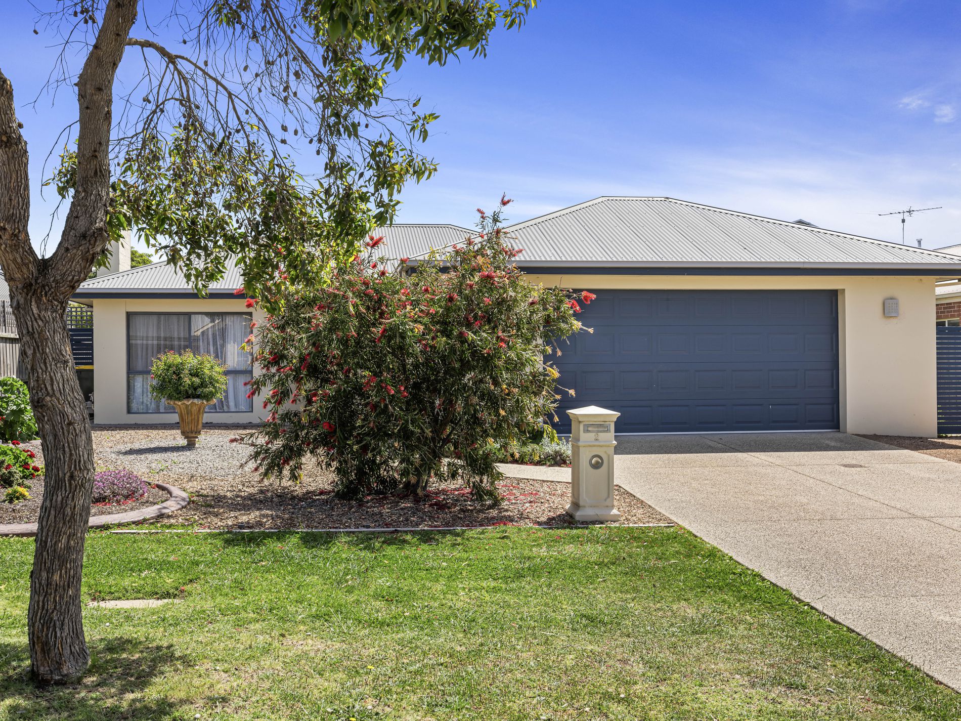 2 Moondara Court, Leopold