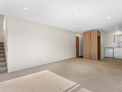 3 / 25 Grove Road, Addington