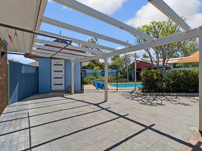 5 St Georges Avenue, Champion Lakes