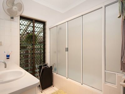 32 River Park Drive, Annandale