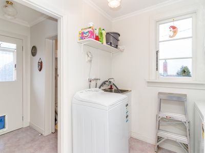 102 Preston Crescent, Belleknowes