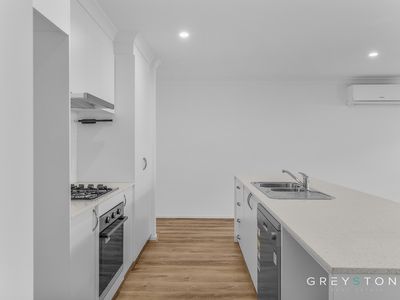 19 Orange Drive, Fraser Rise