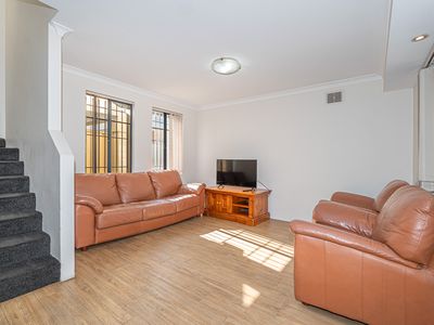 3 / 13 Gochean Avenue, Bentley