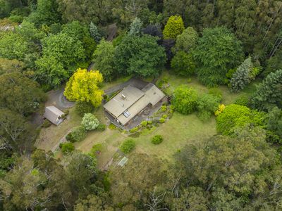 35 Anzac Road, Mount Macedon