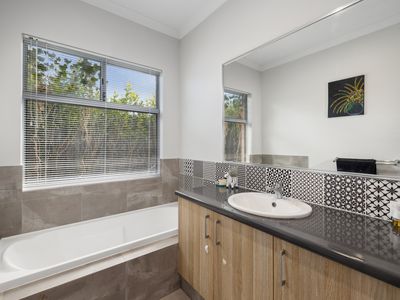 30 Dalby Street, Hilbert