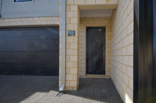 104c Safety Bay Rd, Shoalwater