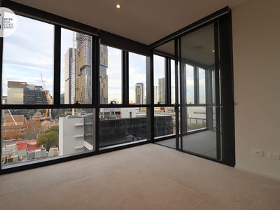 911 / 45 Macquarie Street, Parramatta