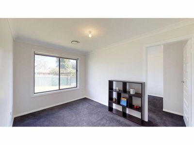 70 Dunheved Circle, Dubbo