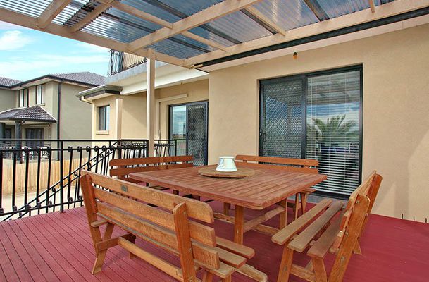 15 Dunfermline Ave, Greenvale