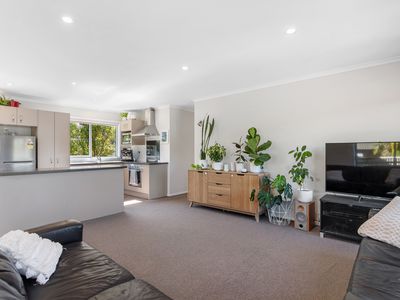 14 Valley Heights Road, Stepneyville