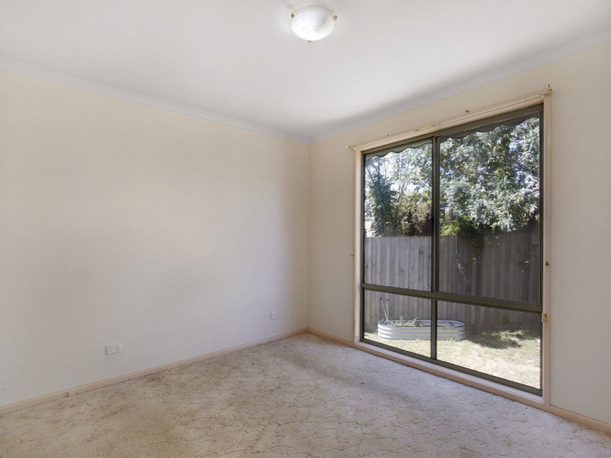 2 / 18 Garden Court, Keysborough