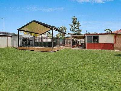 4 Settlers Glen, Werrington Downs