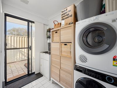 6 Fernie Court, Brookdale