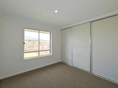 5 Oriole Court, Woodgate