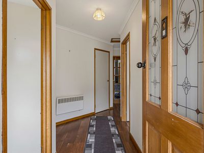 11 Lesdelle Street, Claremont
