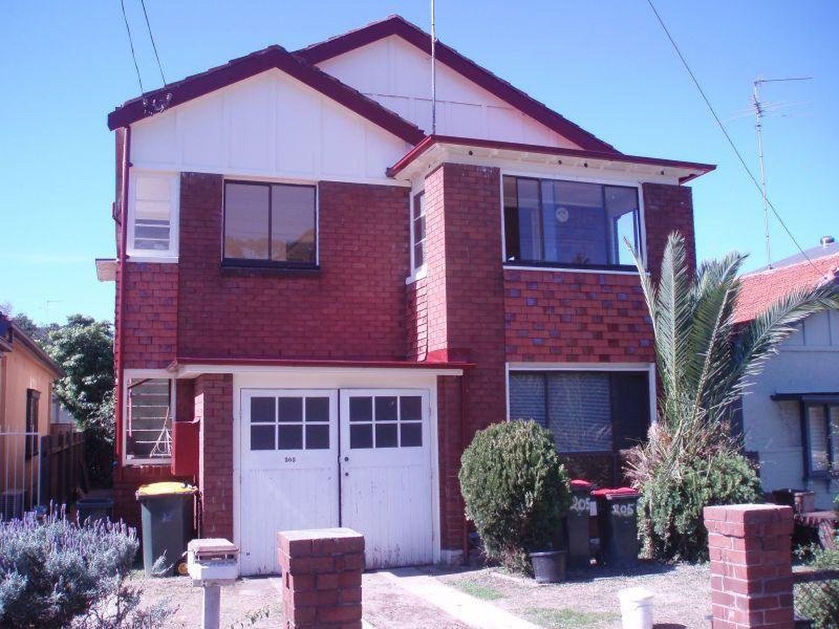 1 / 205 Carrington Rd, Coogee