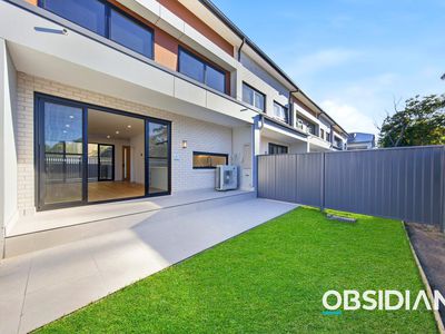 4 Bedroom / 9-9a Old Berowra Road, Hornsby