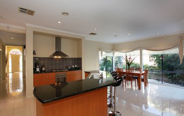 16 Scott Lee Drive, Beaconsfield