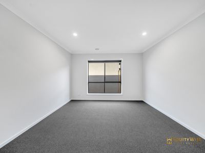 13 Wingeel Street, Mambourin