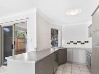 5  121 palatine st, Calamvale