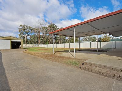 14 Railway Avenue, North Dandalup