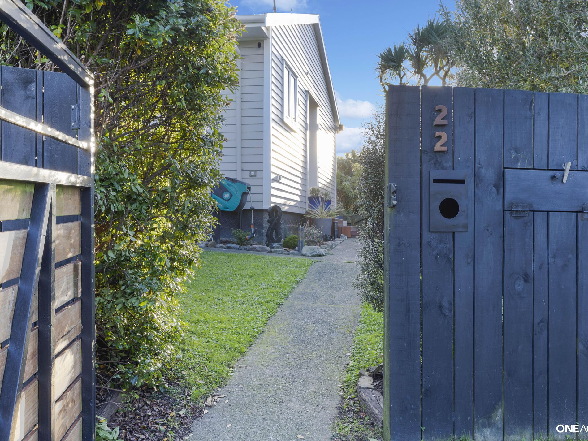 22 Bartlett Grove, Tawa