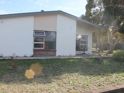 2 Alleyn Street, Millicent