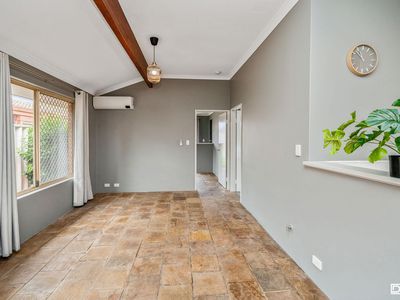 32 Gochean Avenue, Bentley