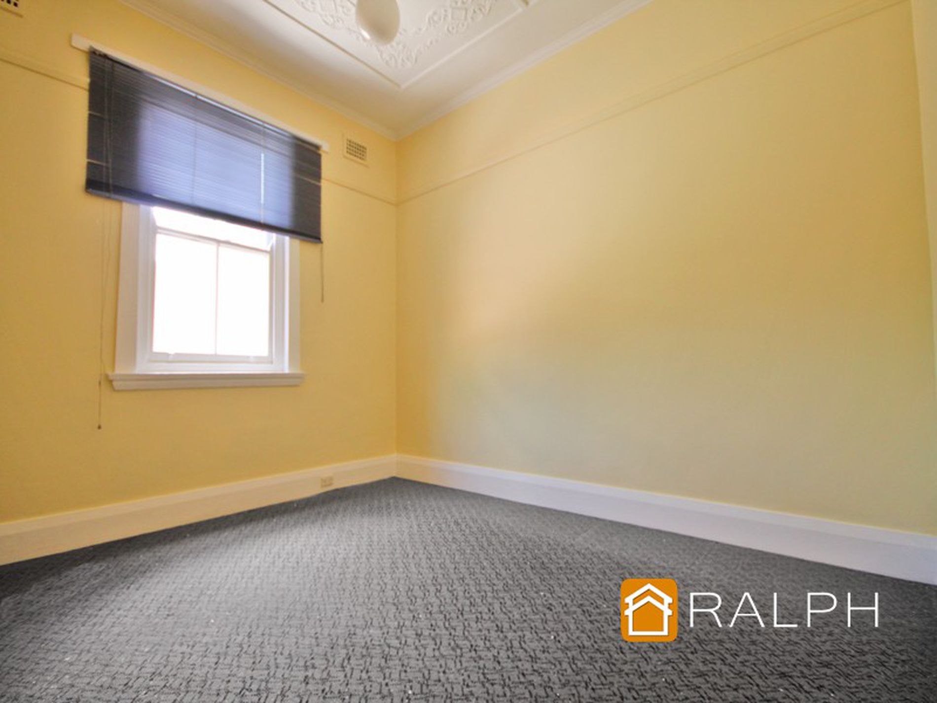 1 / 418 Burwood Road, Belmore