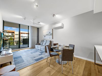 232 / 33 Quay Boulevard, Werribee South