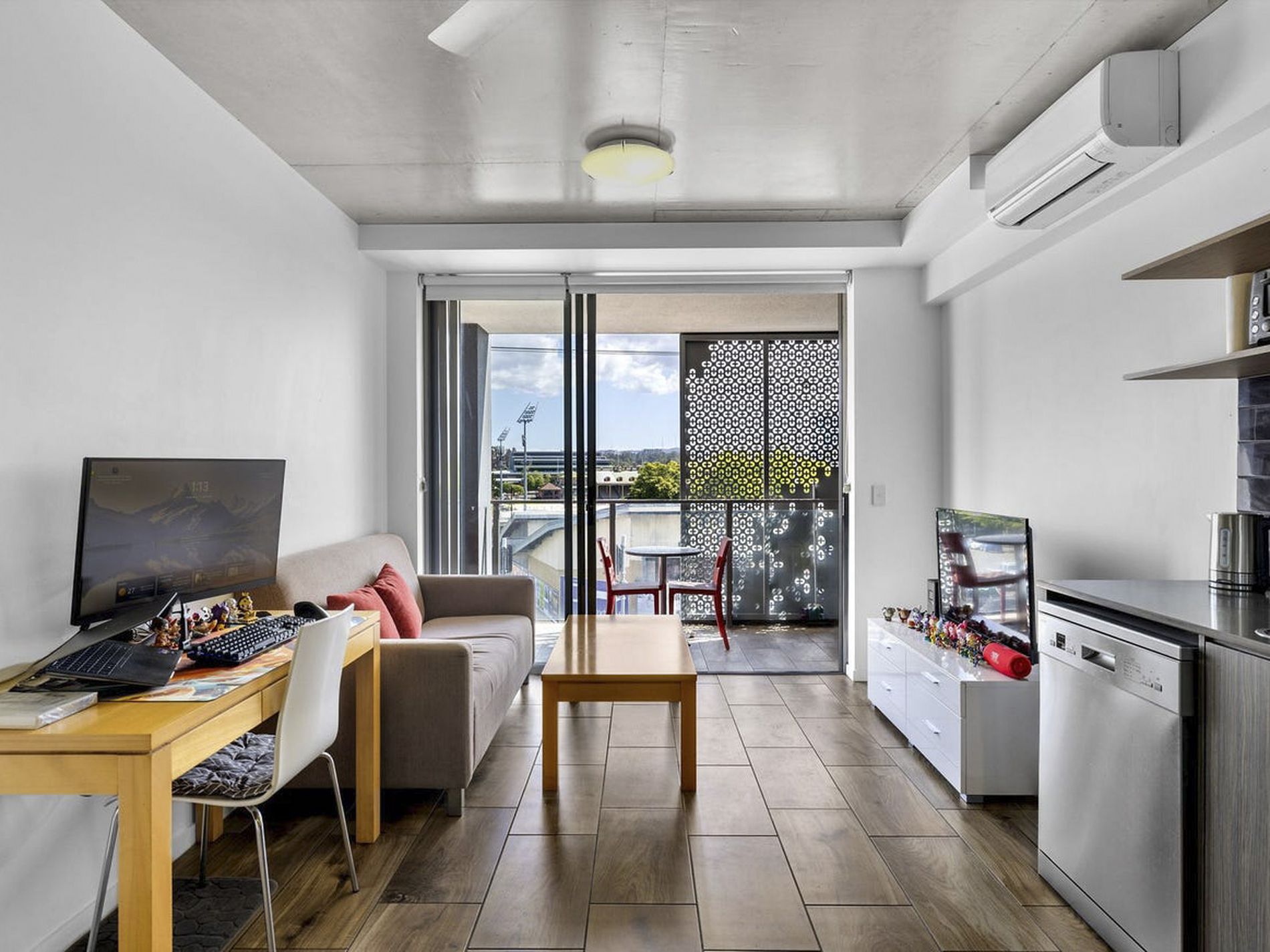 2 / 24 Brookes Street, Bowen Hills