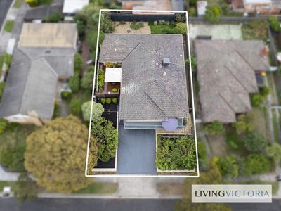 9 Terang Avenue, Burwood East