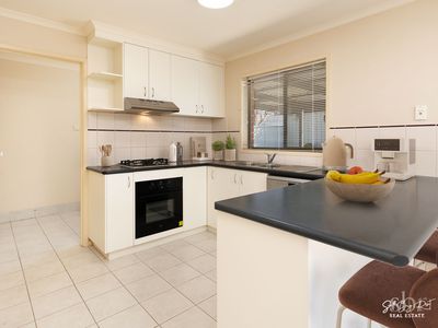 73 NIGHTINGALE AVENUE, Wodonga