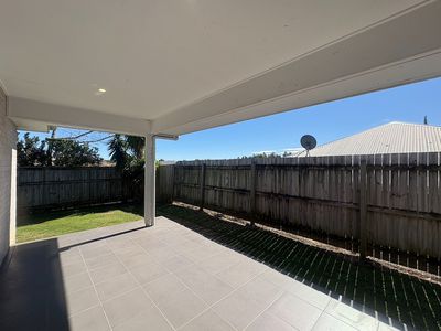 2 / 23 Firestone Ave, Pimpama
