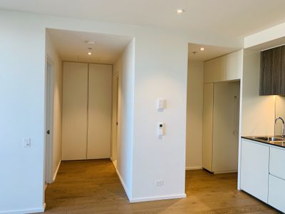 2505N / 889 Collins Street, Docklands