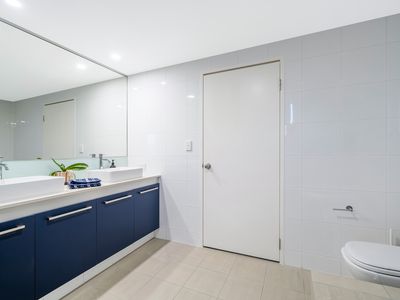 407 / 30 The Circus, Burswood