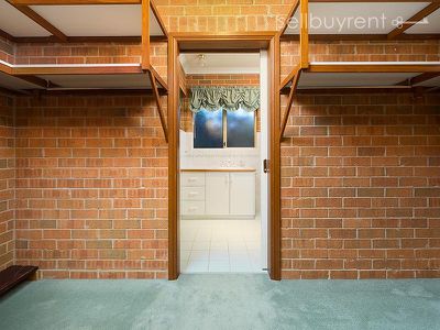 1 HELSINGOR AVENUE, Wodonga