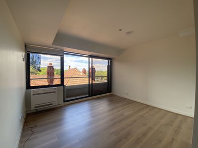 524 / 572 St Kilda Road, Melbourne