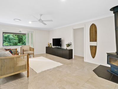 2 Gunyuma Crescent, North Nowra