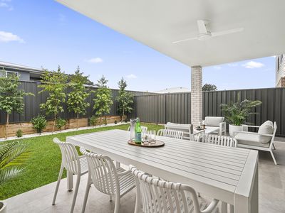 16a Wedgetail Street, Badagarang