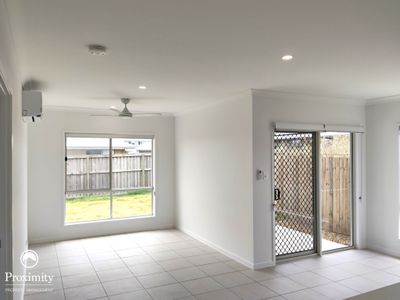 112 Barratt Drive, Greenbank