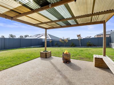 13 Wallaby Road, Seymour