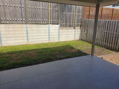 28 Cygnus Crescent, Coomera