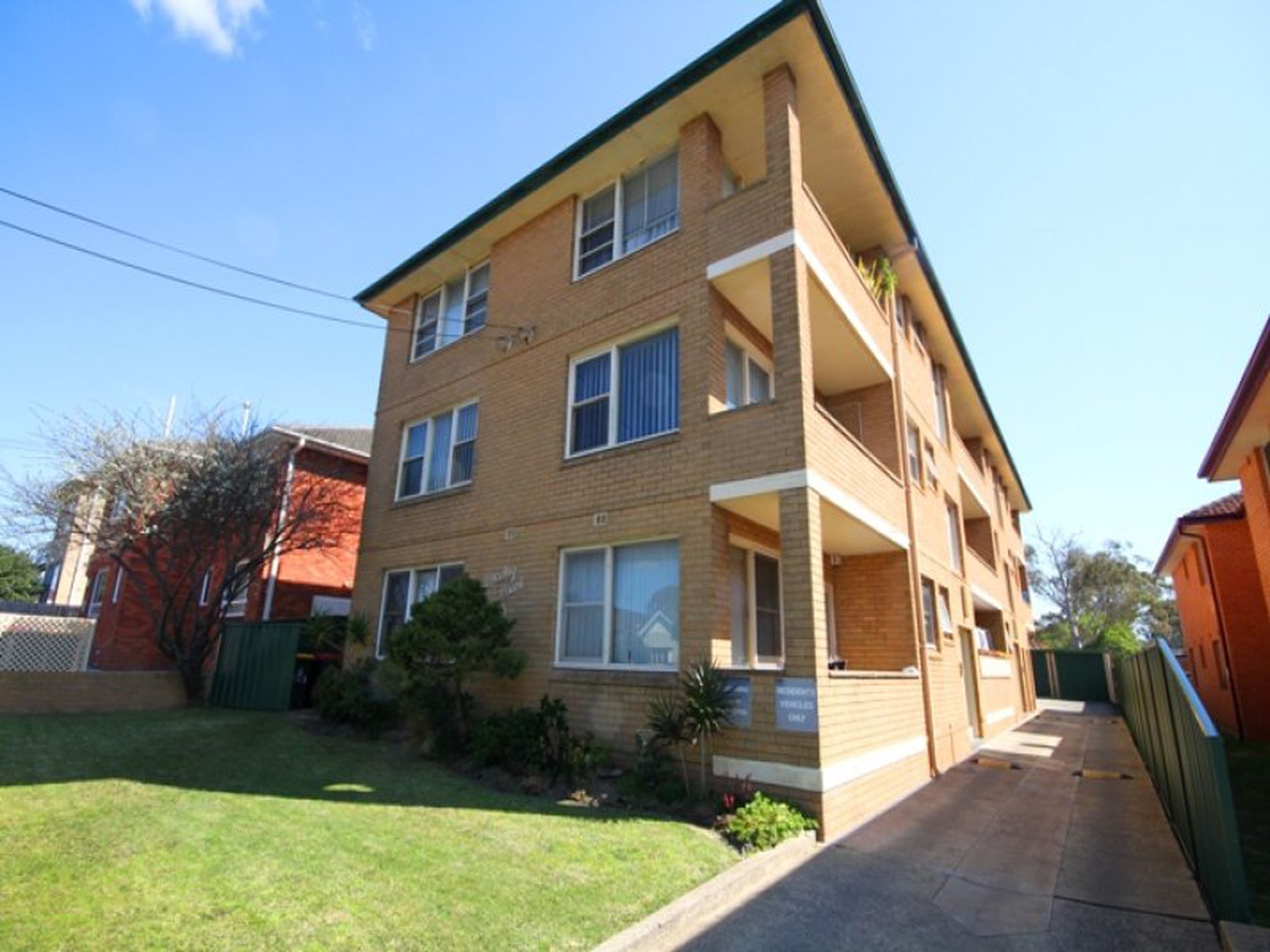 1 / 9 Mary Street, Wiley Park