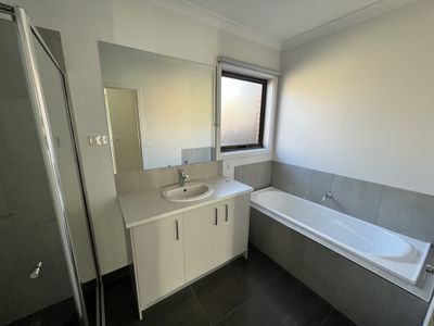 7 Motion Drive, Mount Duneed